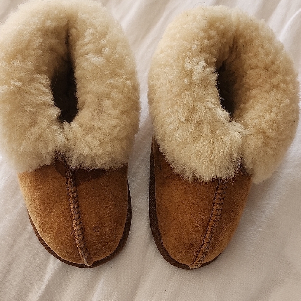 Plush Tan Shearling Baby Booties